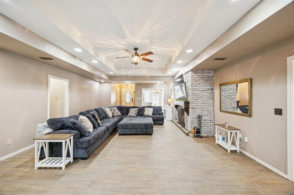 6606 Canalview Drive