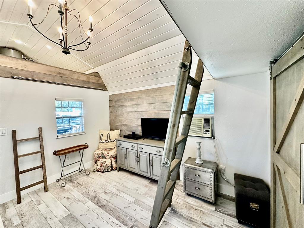 Cambridge Shores - Residential