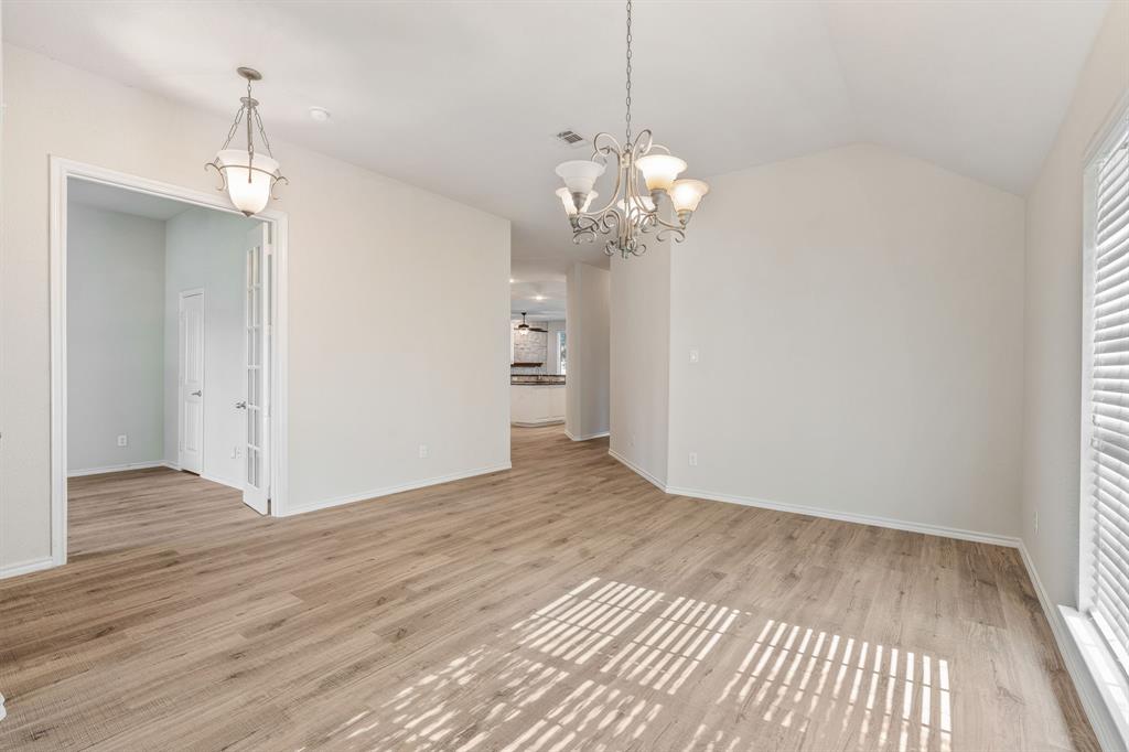 Deer Creek Arlington - Residential