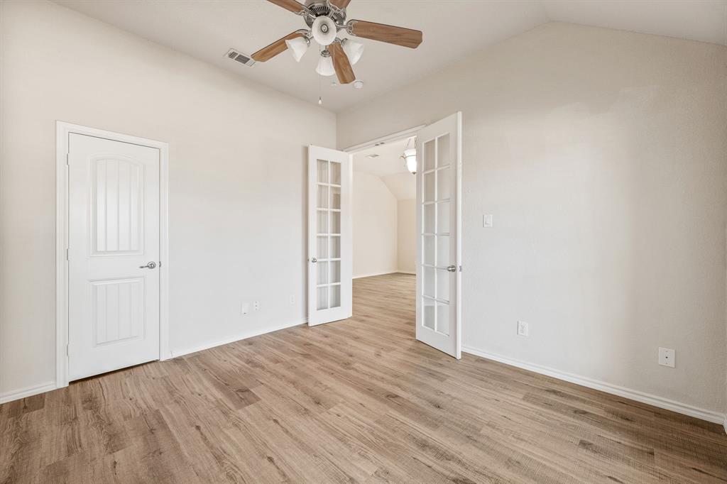 Deer Creek Arlington - Residential