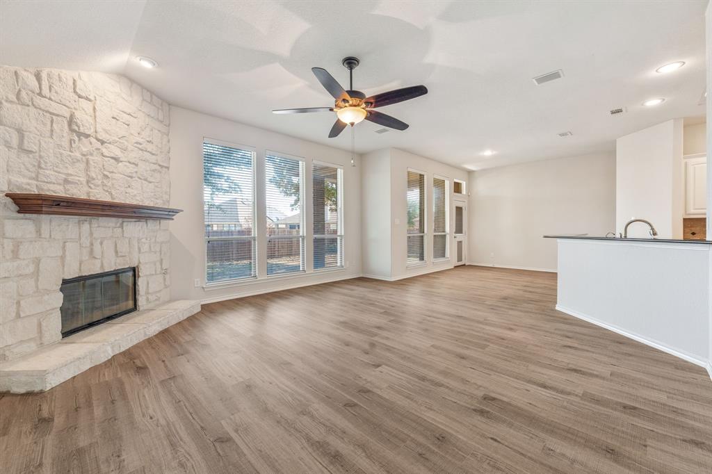 Deer Creek Arlington - Residential