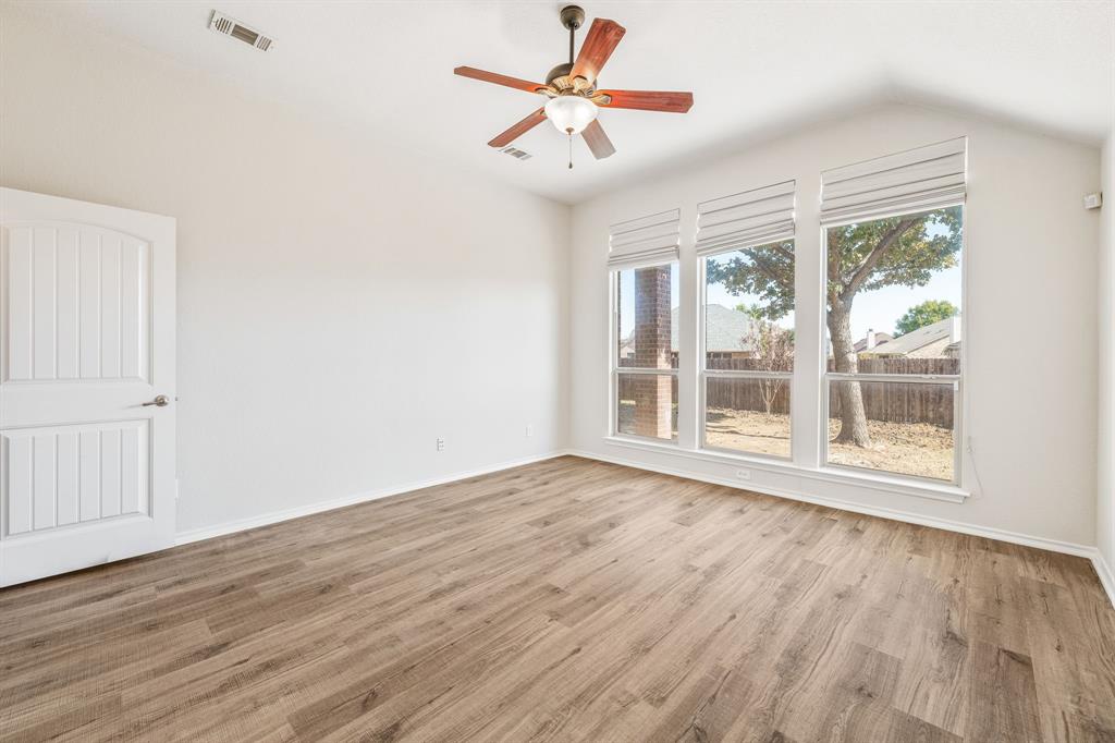 Deer Creek Arlington - Residential