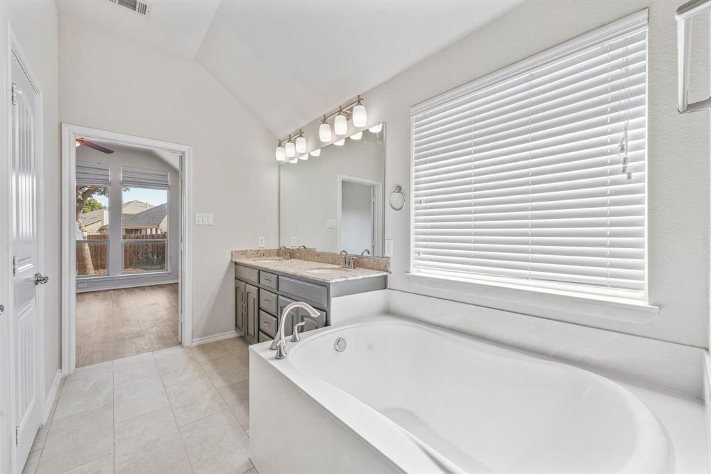 Deer Creek Arlington - Residential