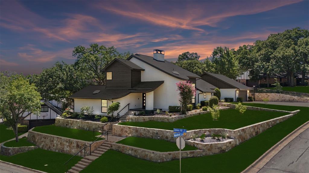 2401 Chimney Hill Drive