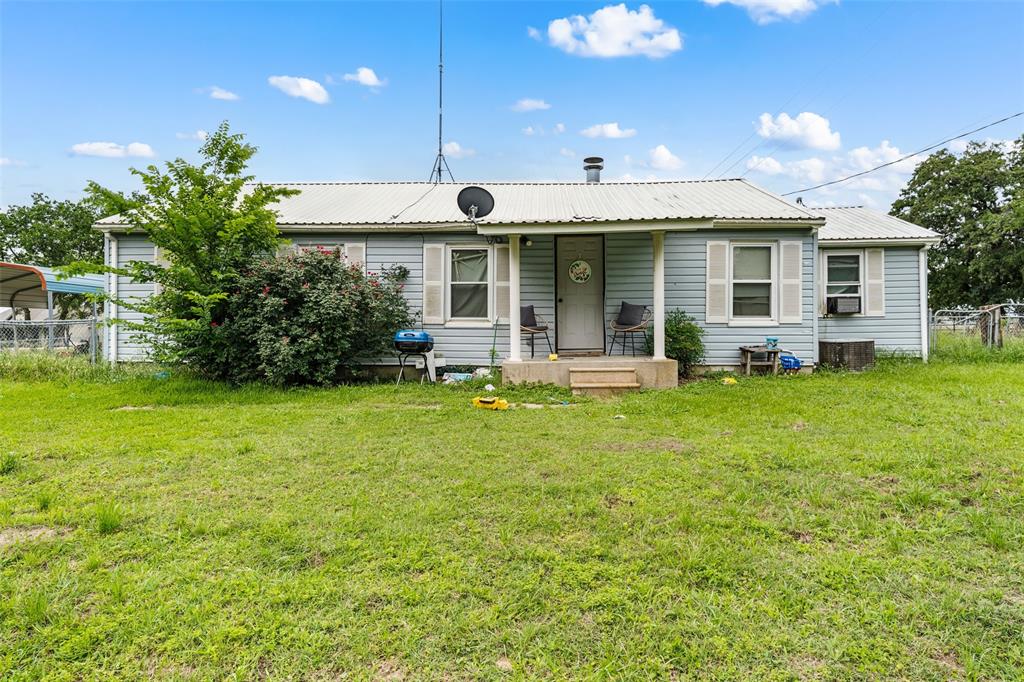 112 Woodlake Lane