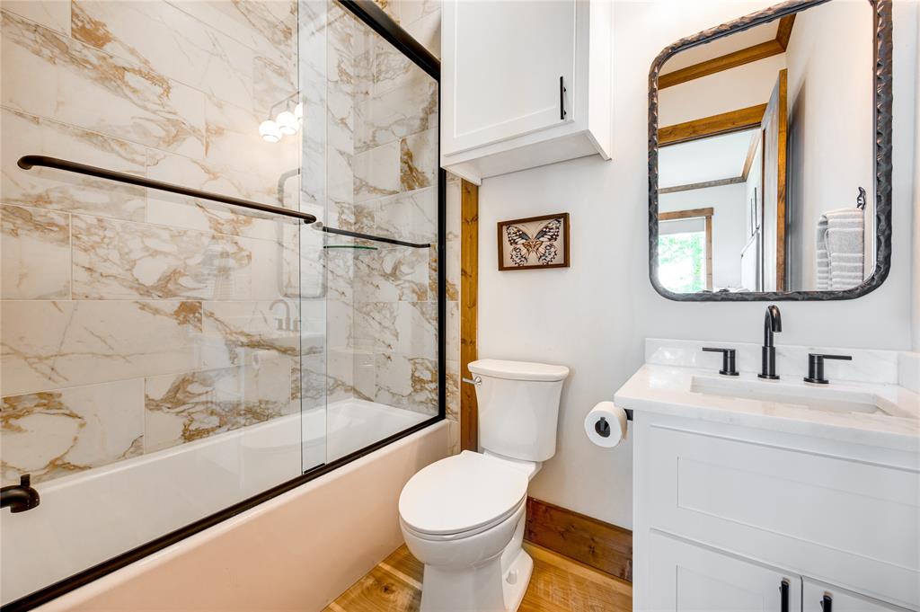 Lands End - Residential