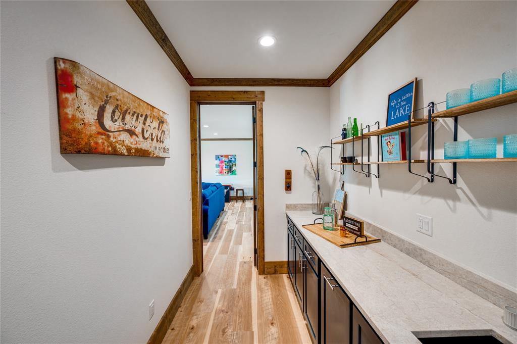 Lands End - Residential