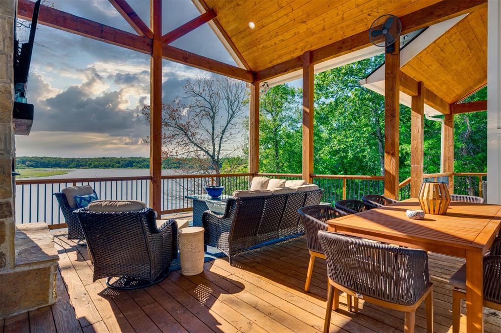 Lands End - Residential