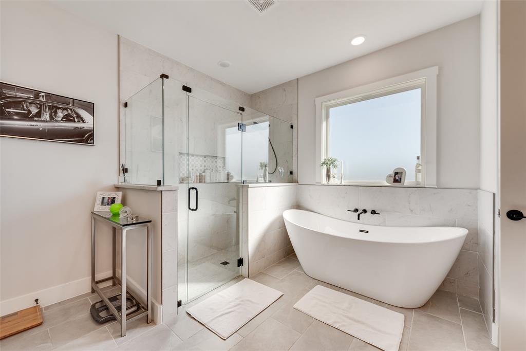 Estate of Hidden Creek - Residential