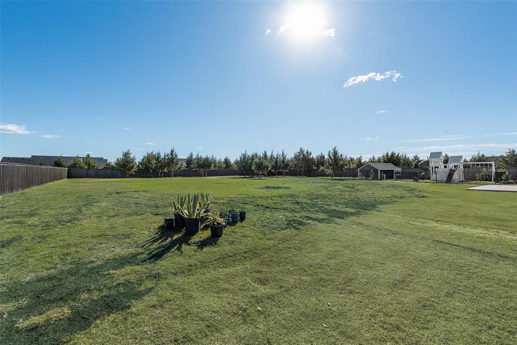 Estate of Hidden Creek - Residential