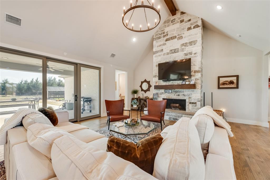 Estate of Hidden Creek - Residential