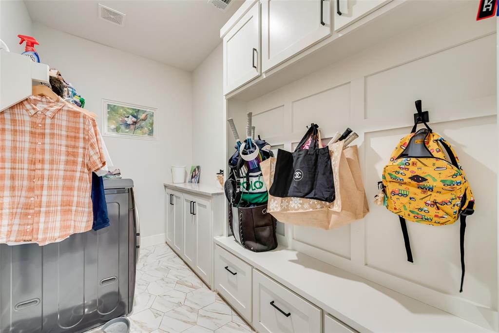 Estate of Hidden Creek - Residential