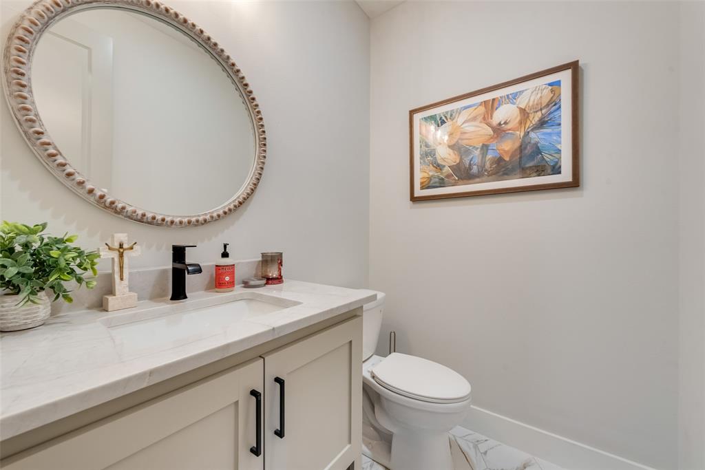 Estate of Hidden Creek - Residential