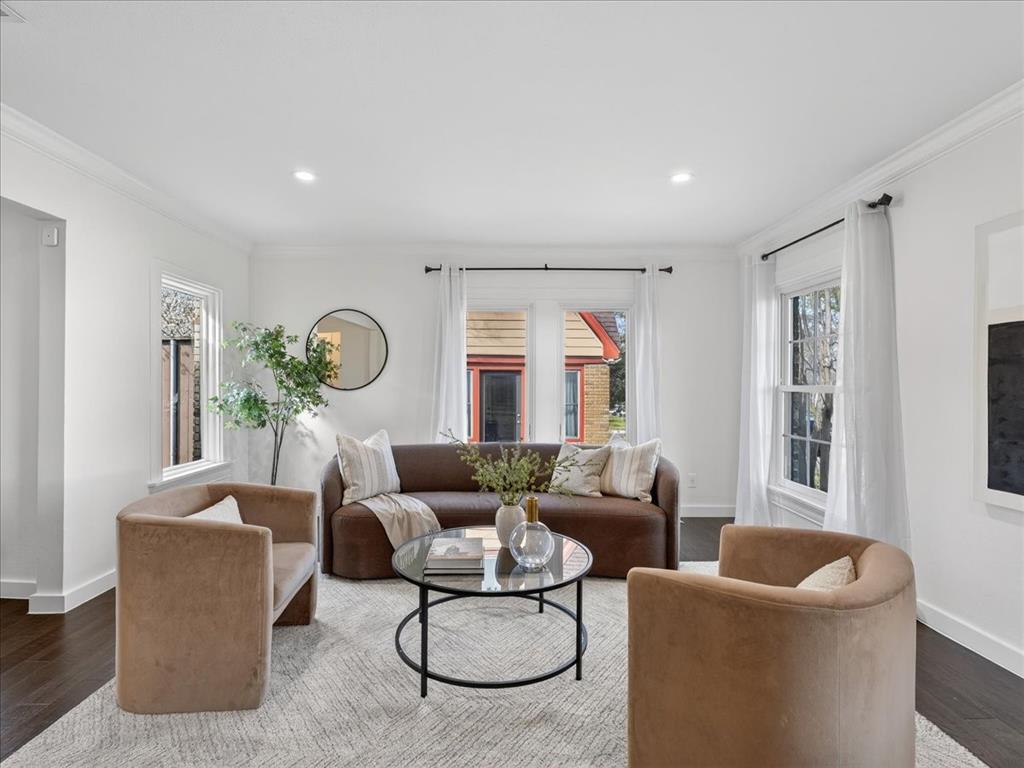 5626 Mccommas Boulevard