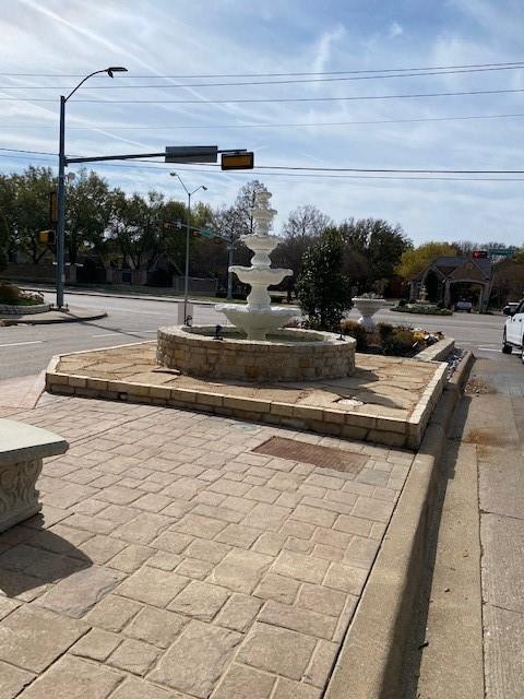 OAK TREE - Residential