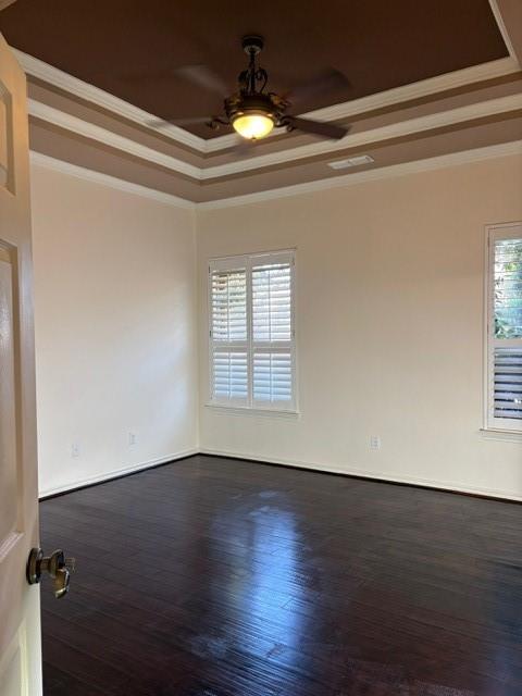 OAK TREE - Residential