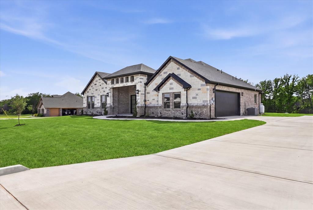 Trinity Mdws - Residential