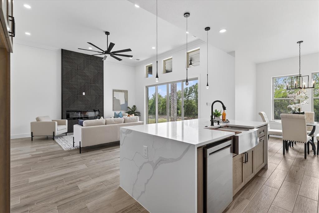 Trinity Mdws - Residential