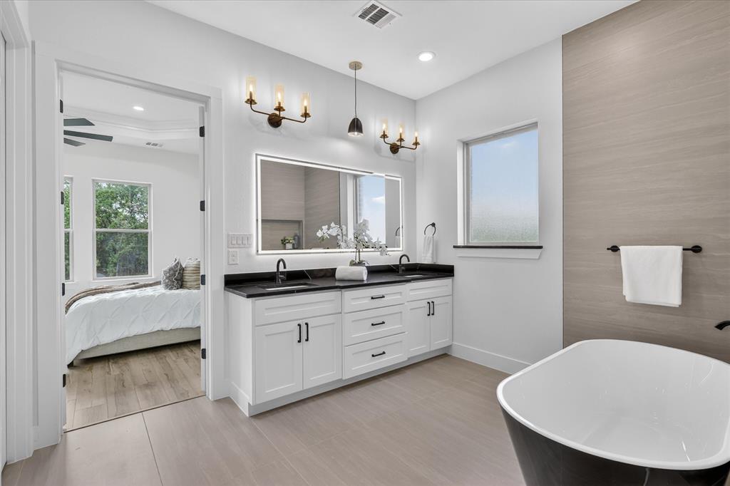 Trinity Mdws - Residential
