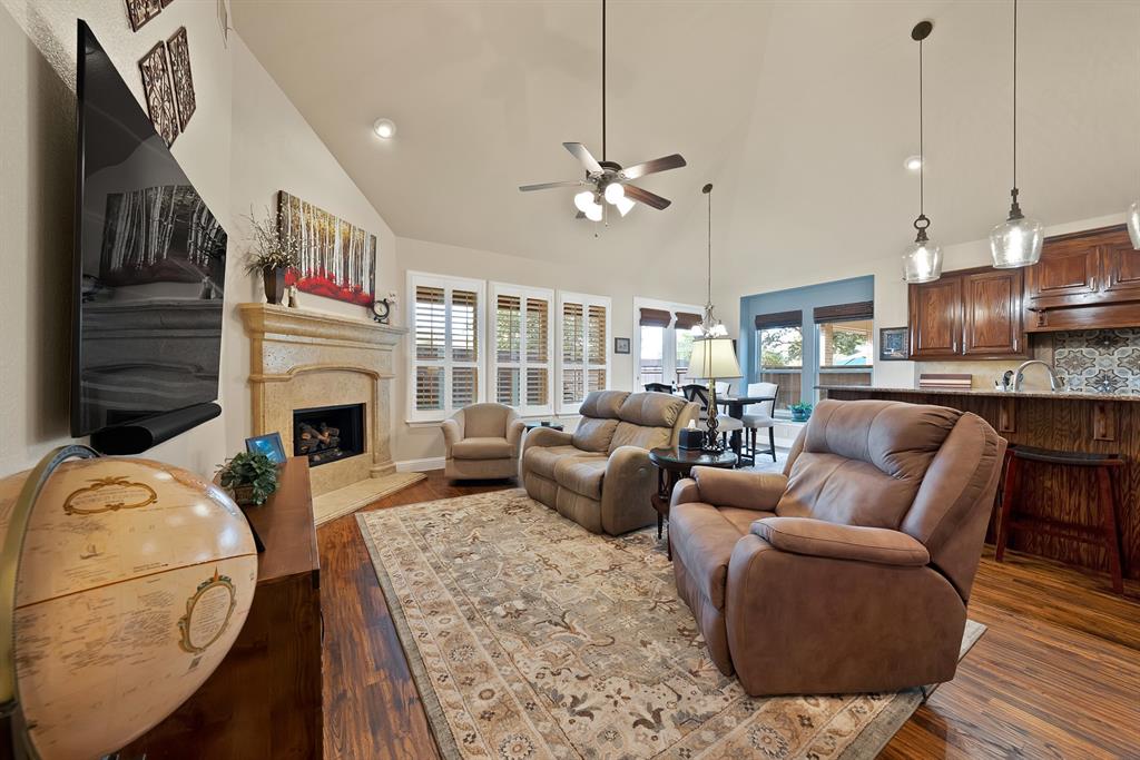 1406 St Tropez Lane