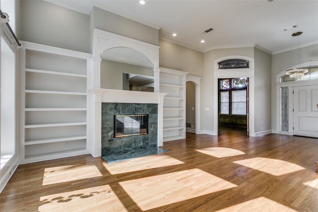 2805 E Red Oak Court E