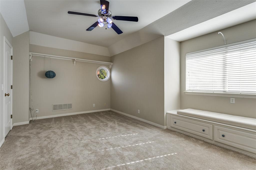 Summertree III - Residential