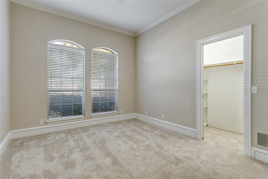 Summertree III - Residential