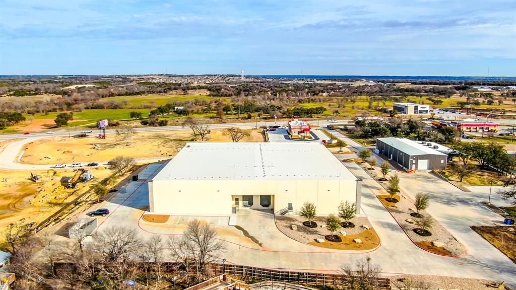 Hudson Oaks Bus Park - Commercial Sale