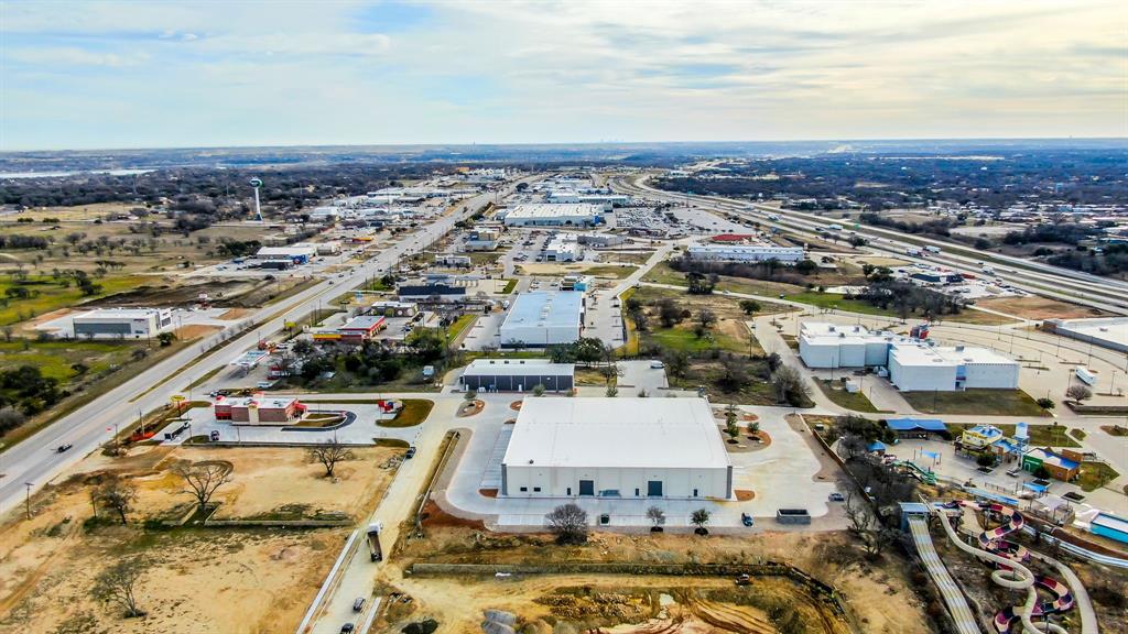 Hudson Oaks Bus Park - Commercial Sale