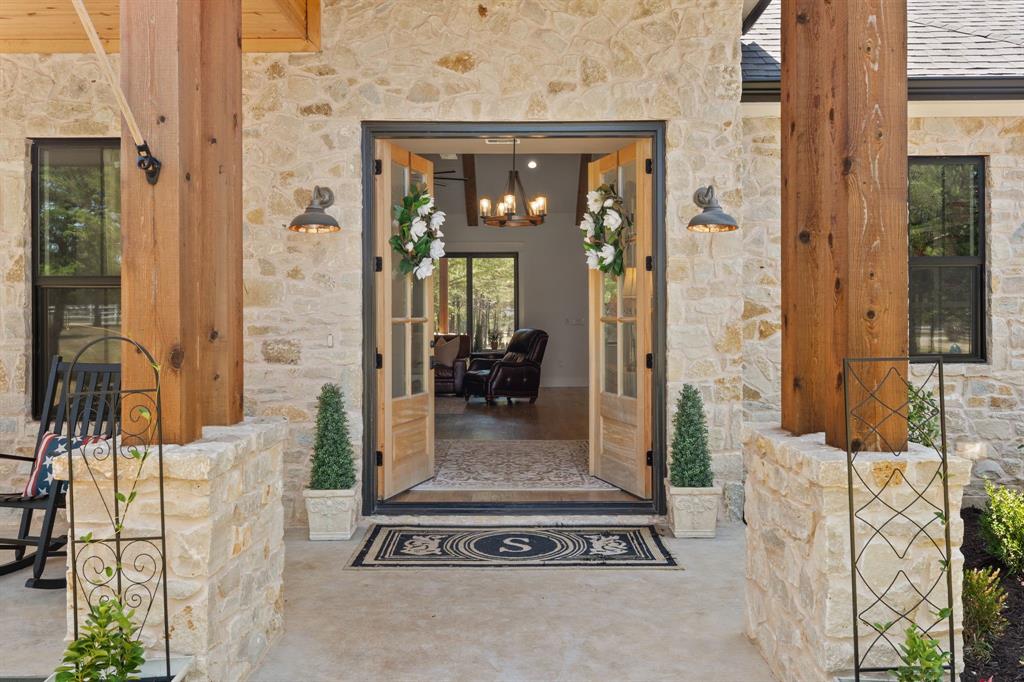 421 White Oak Circle