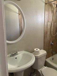 Elmwood West - Residential Lease