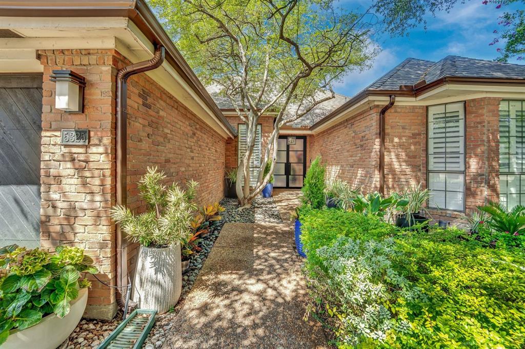 5325 Paladium Drive