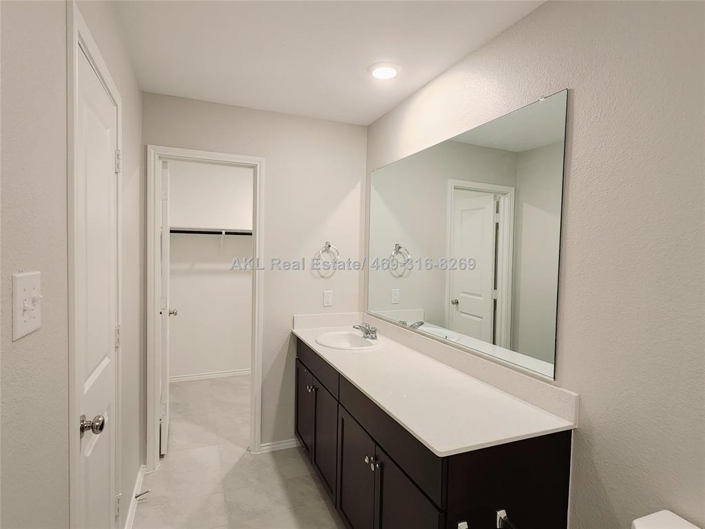 Sendera Ranch East Ph-23 - Residential Lease