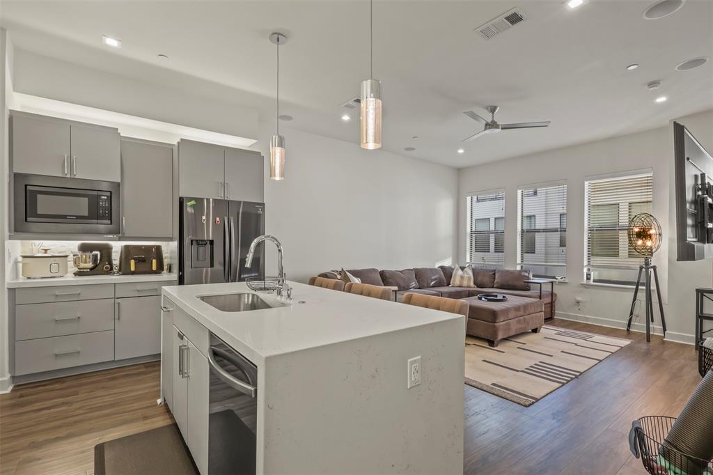 Parkside Cedars Twnhms Bldg A - Residential