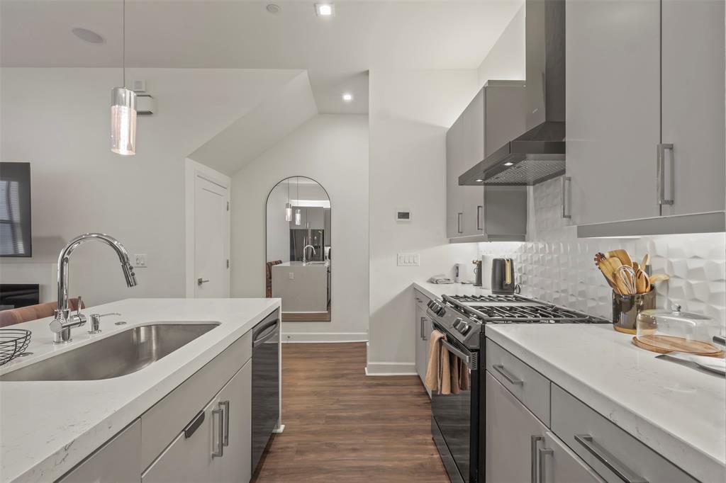 Parkside Cedars Twnhms Bldg A - Residential