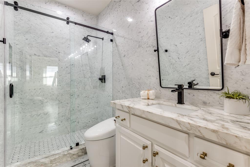 Kings Lake - Residential