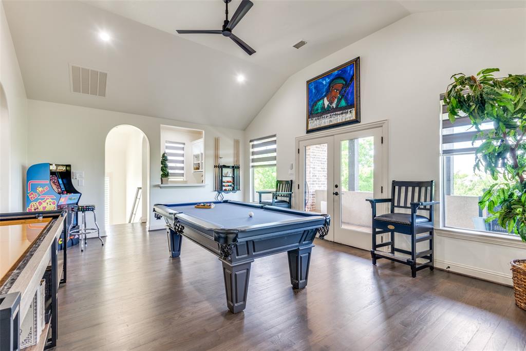 Kings Lake - Residential