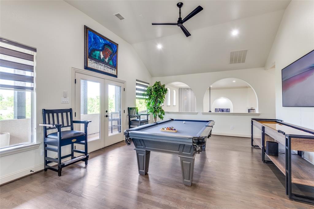 Kings Lake - Residential