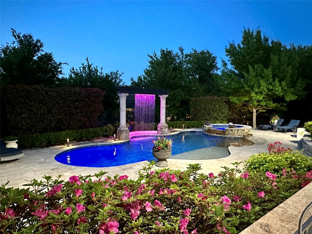 Kings Lake - Residential