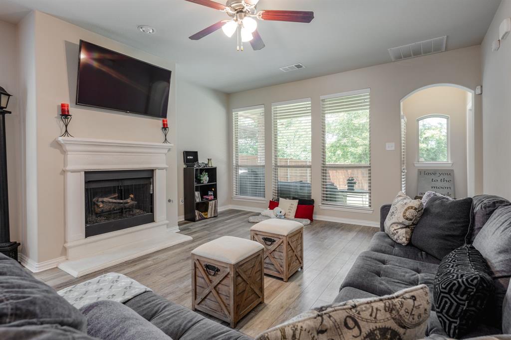 1251 Montgomery Way