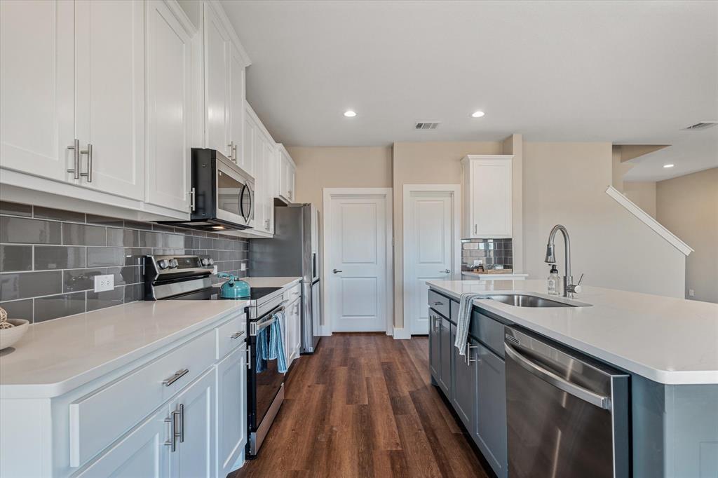 430 Cirrus Circle