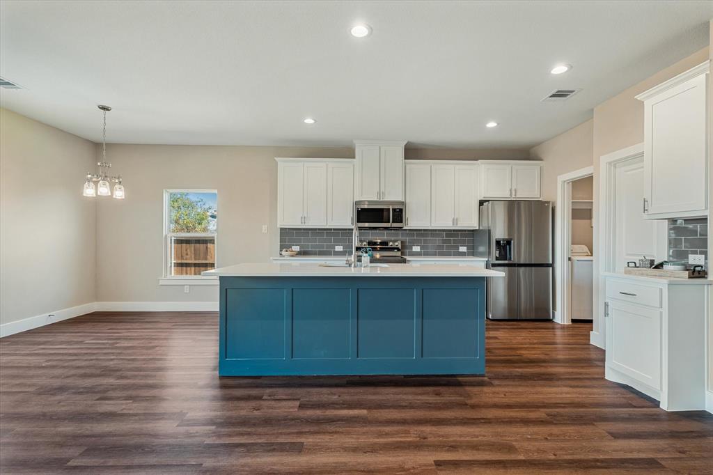 430 Cirrus Circle