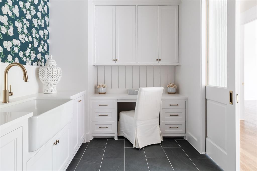 WILLIAMS-CARUTH TERRACE - Residential