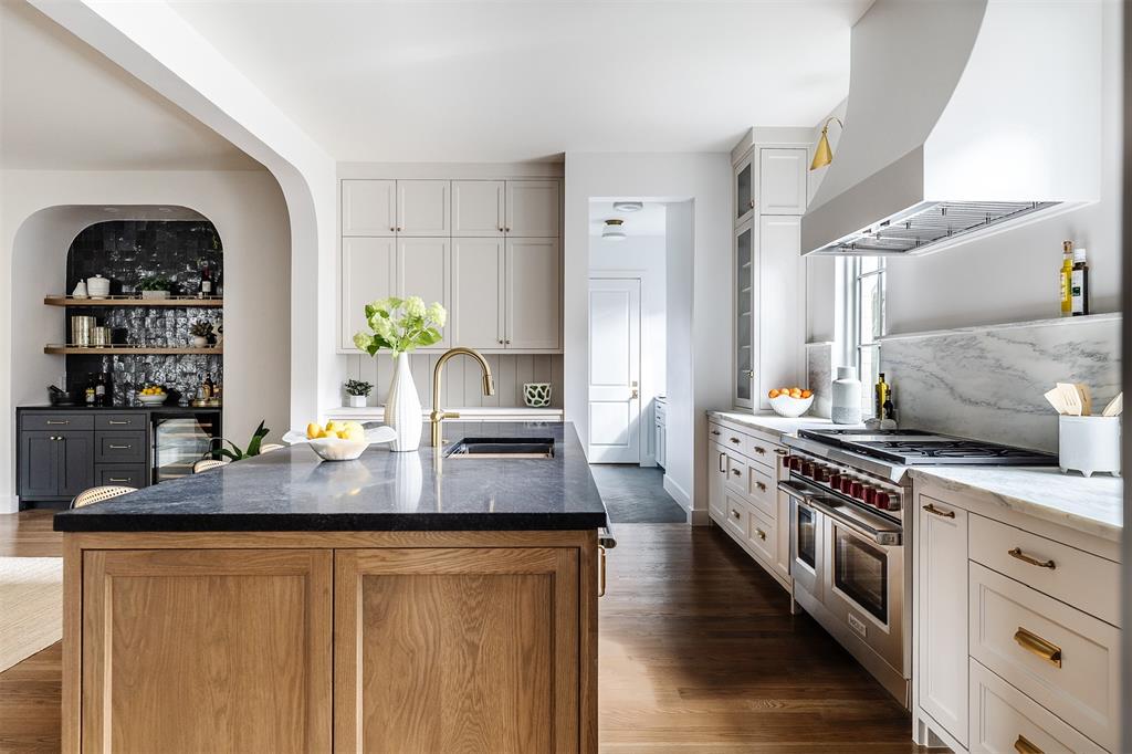 WILLIAMS-CARUTH TERRACE - Residential