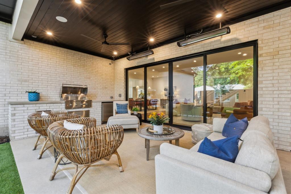 WILLIAMS-CARUTH TERRACE - Residential