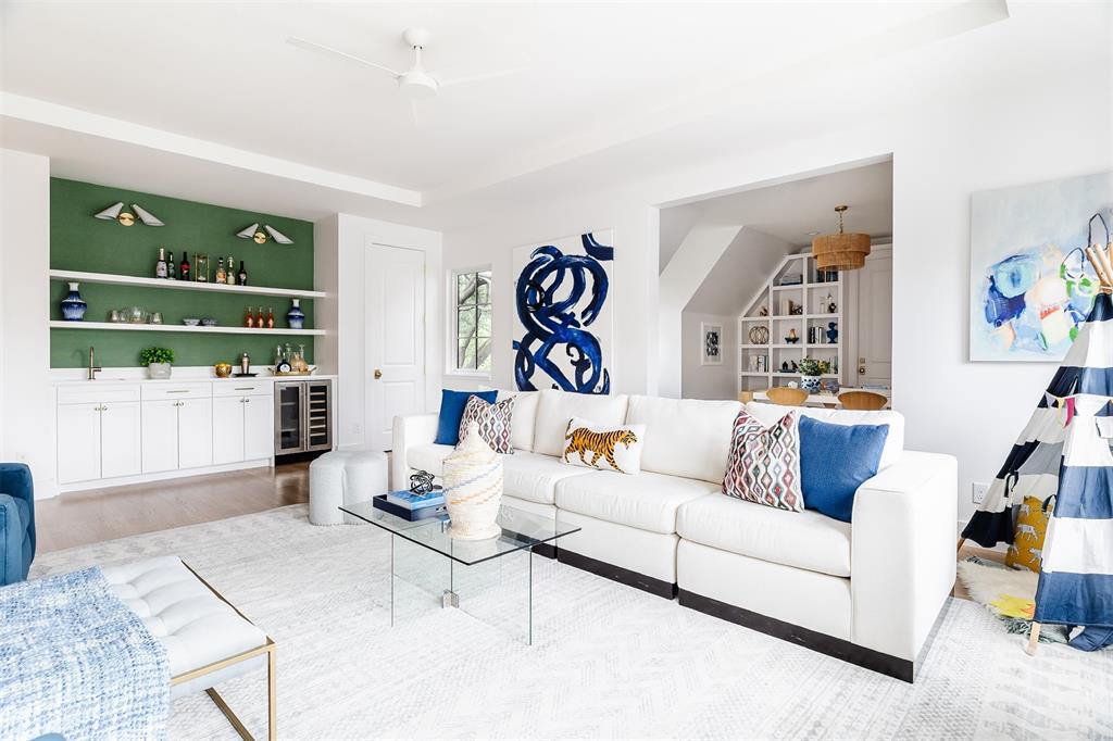 WILLIAMS-CARUTH TERRACE - Residential