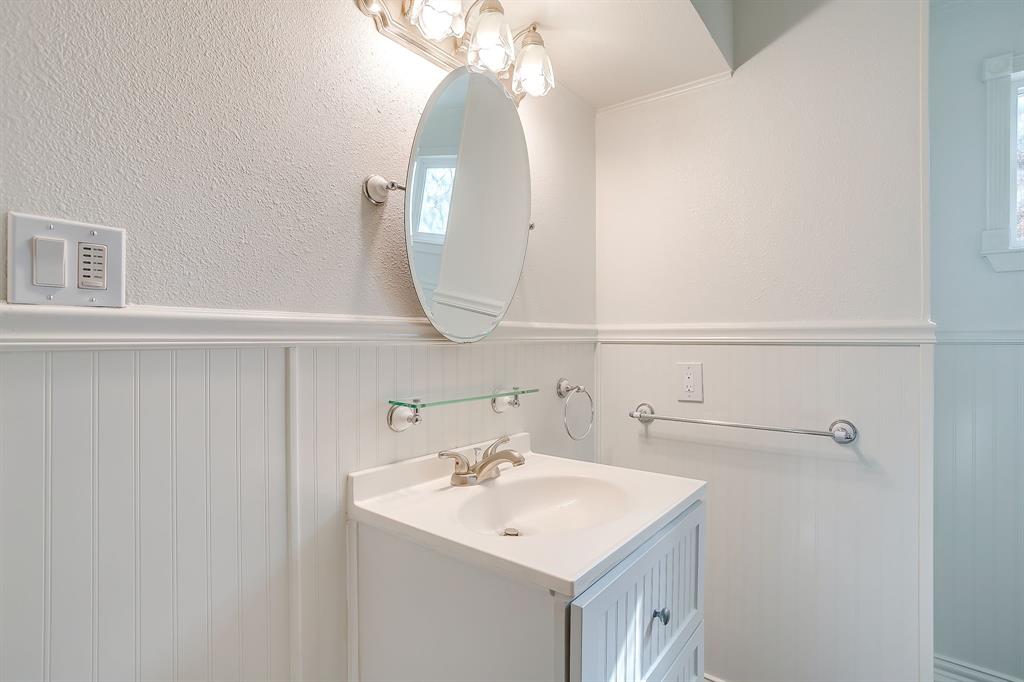 Lake Country Estates Add - Residential