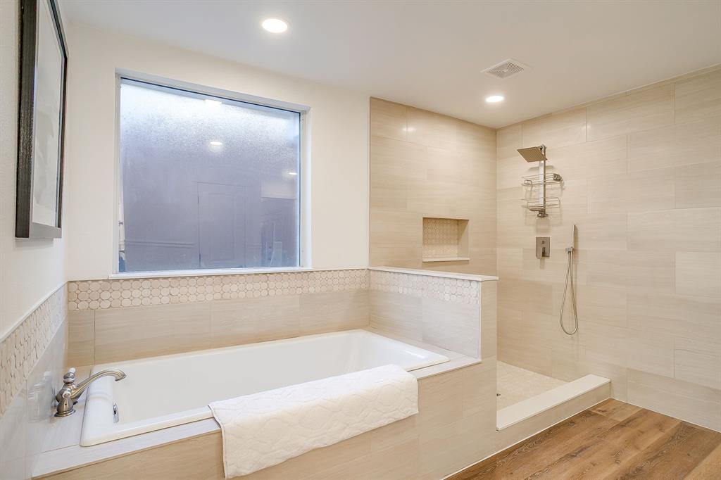 Lake Country Estates Add - Residential