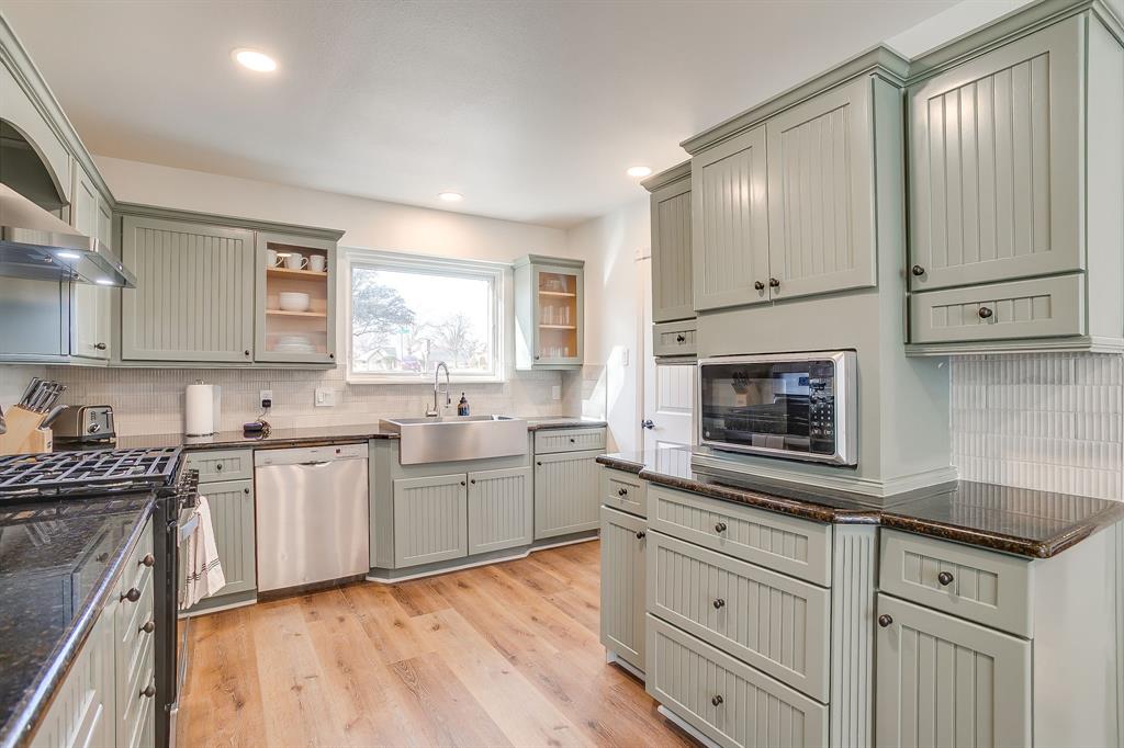 Lake Country Estates Add - Residential