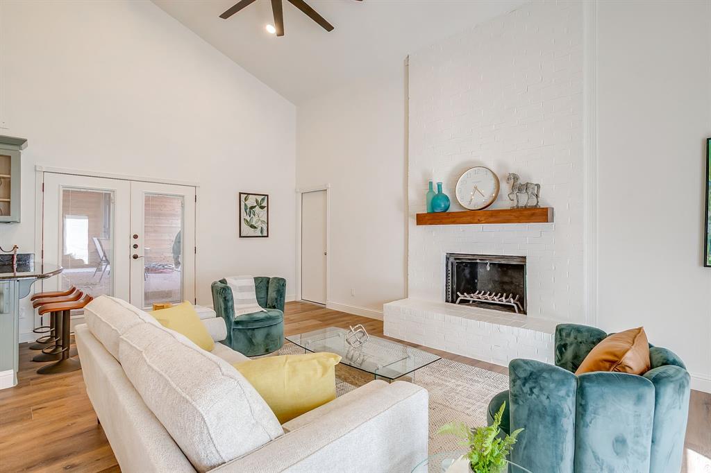 Lake Country Estates Add - Residential